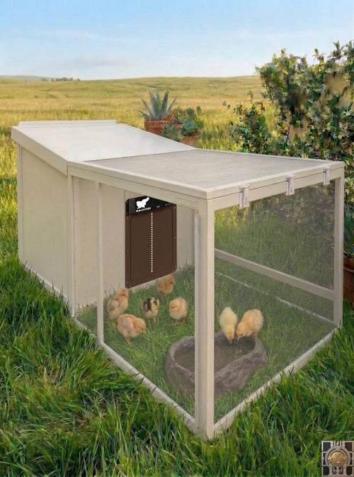 Insulated Pet enclosure with screen run